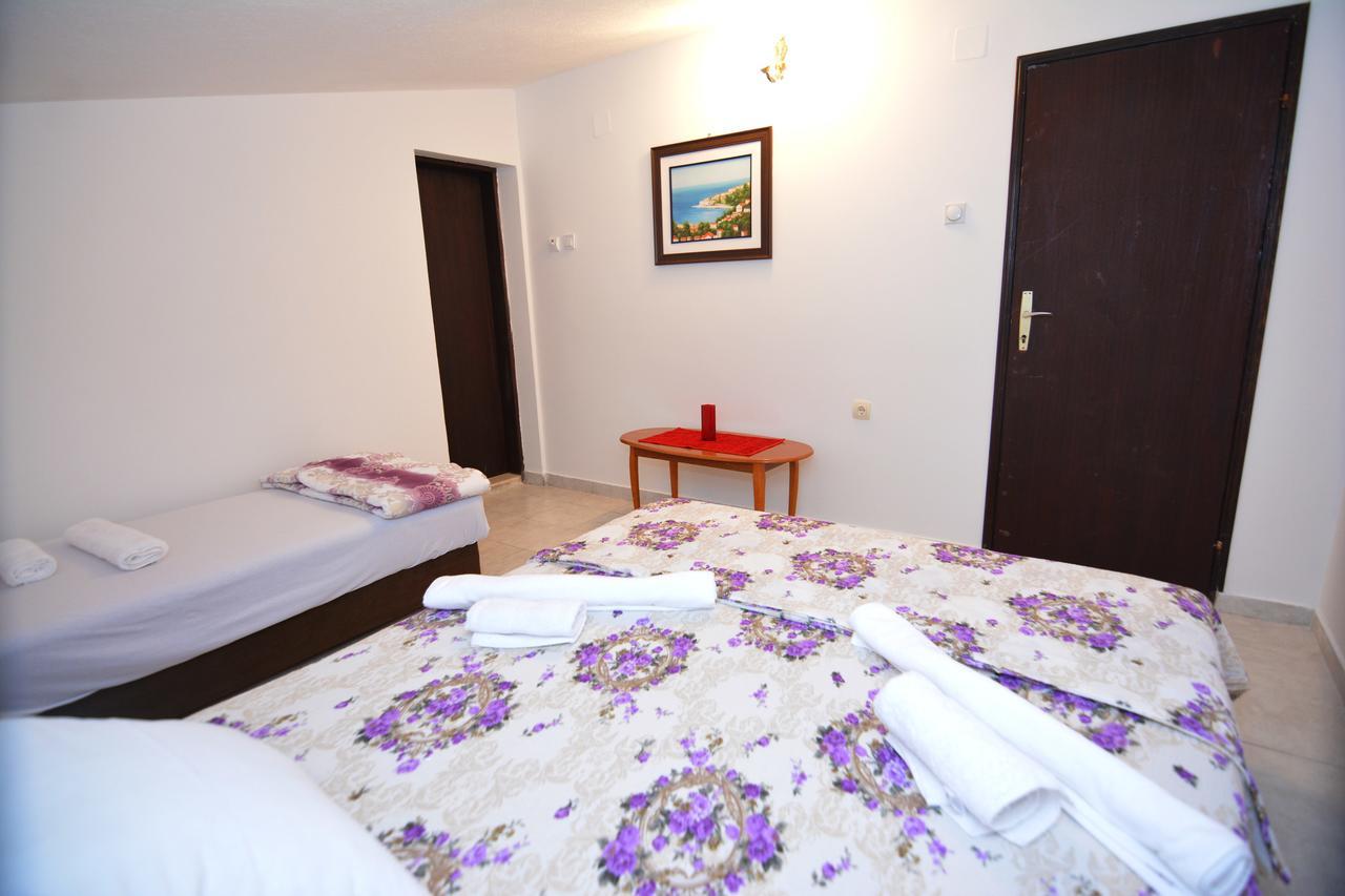 Apartments Jovana Petrovac Extérieur photo