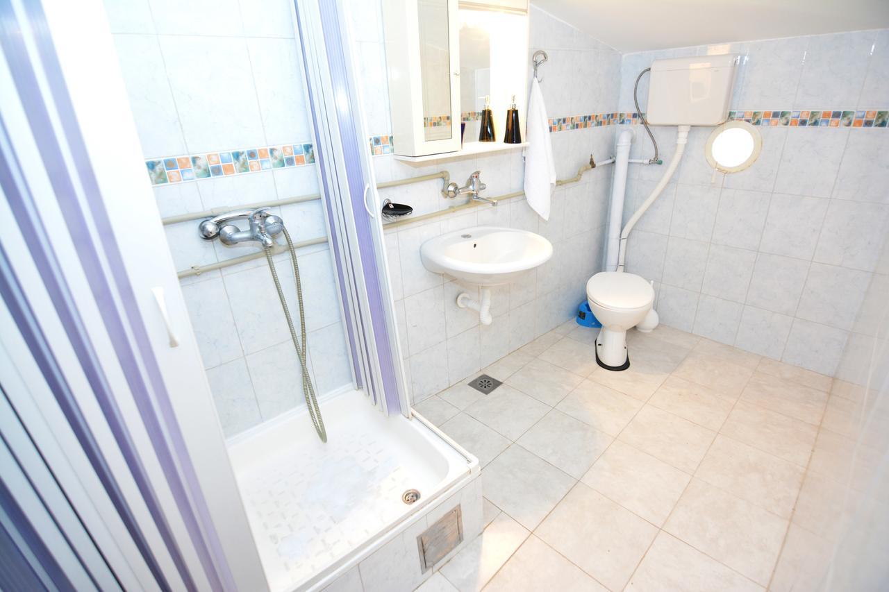 Apartments Jovana Petrovac Extérieur photo