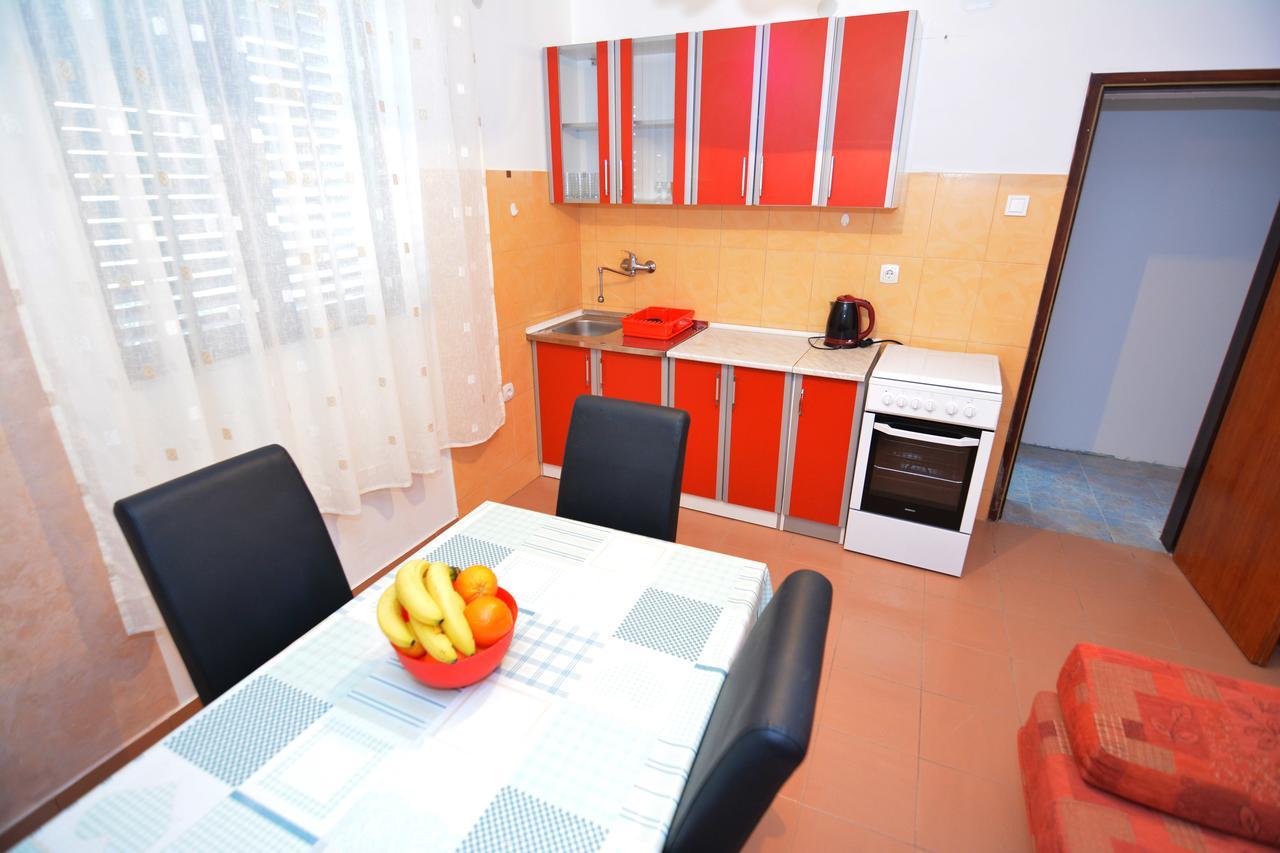 Apartments Jovana Petrovac Extérieur photo