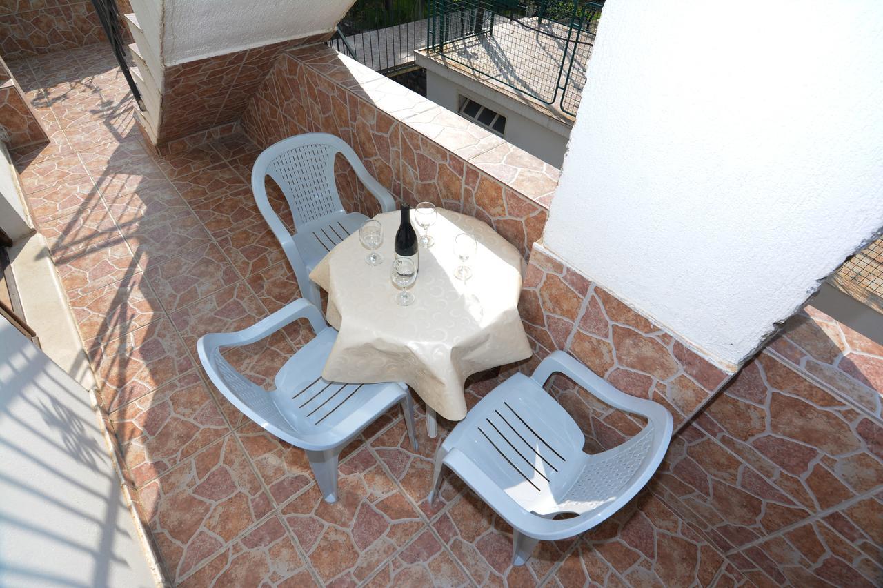 Apartments Jovana Petrovac Chambre photo