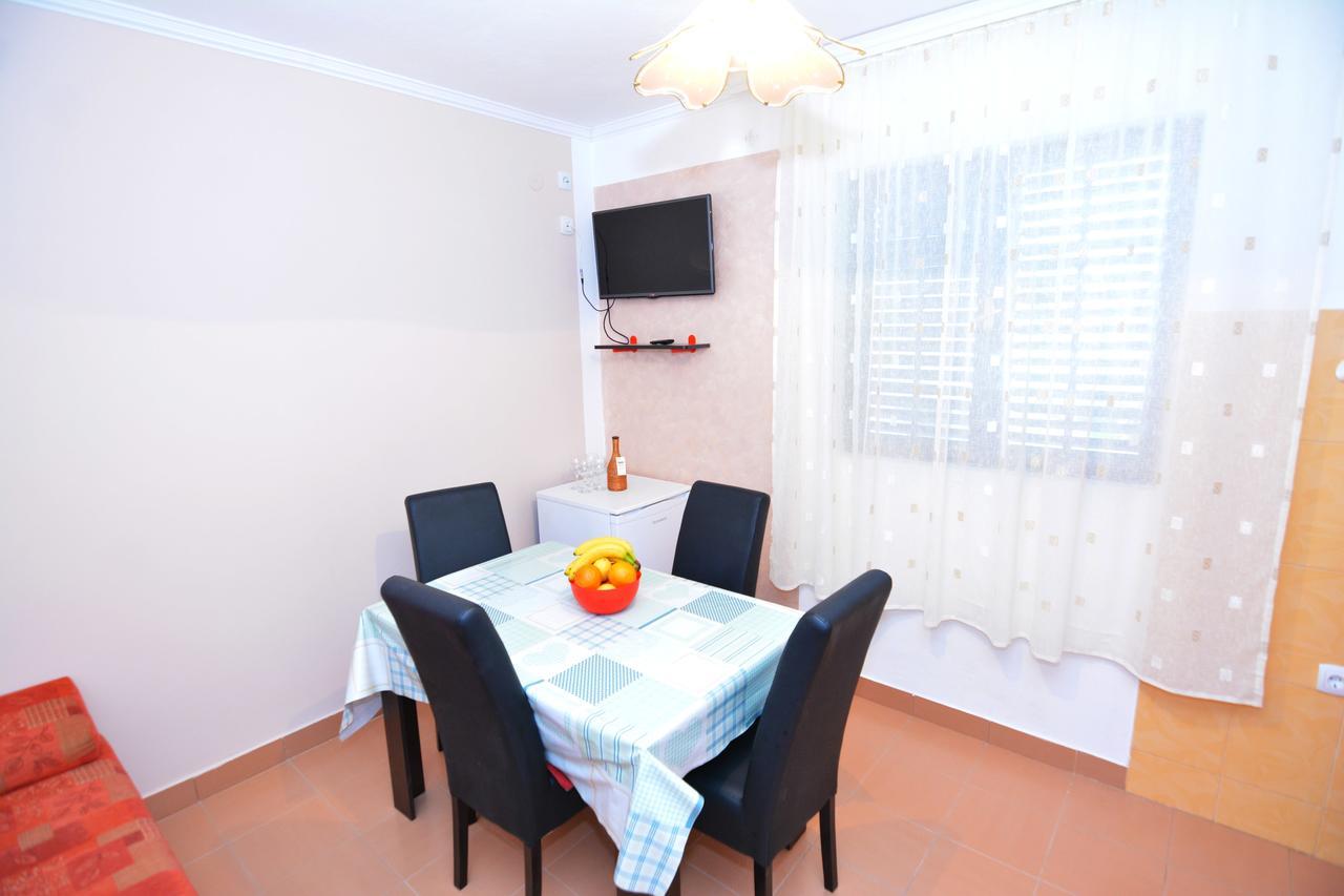 Apartments Jovana Petrovac Extérieur photo