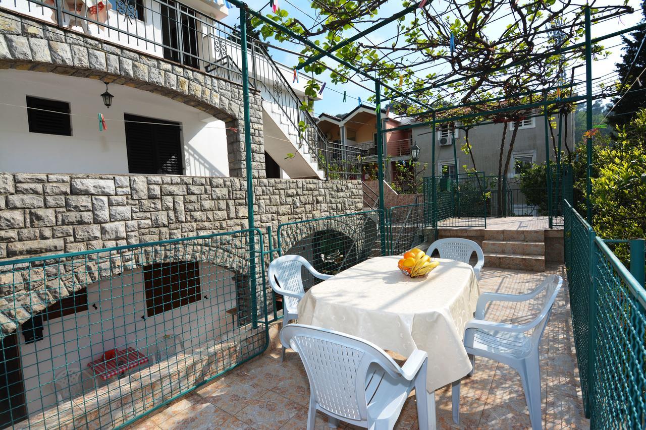 Apartments Jovana Petrovac Extérieur photo