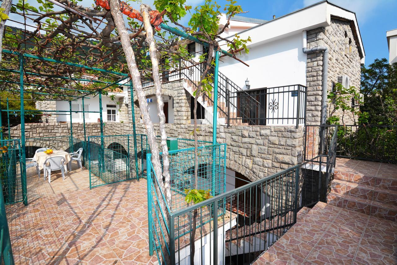 Apartments Jovana Petrovac Extérieur photo